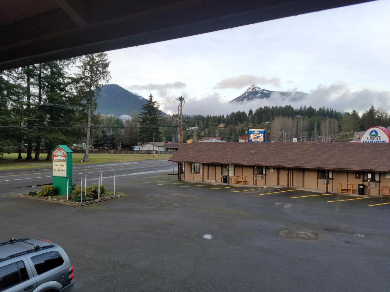 Packwood Inn Exterior photo